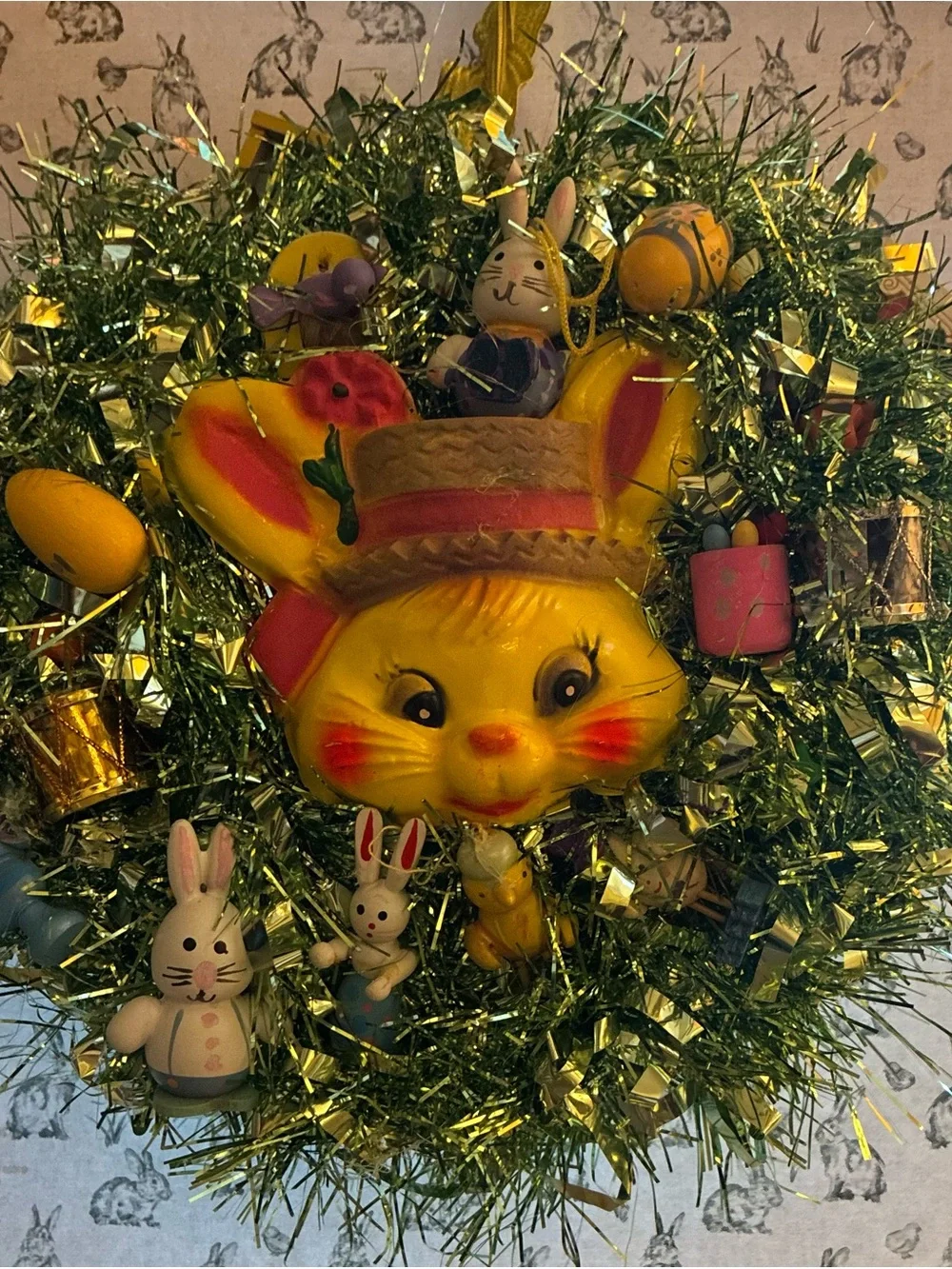 Easter Tinsel Good Fortune Wreath with Figurines